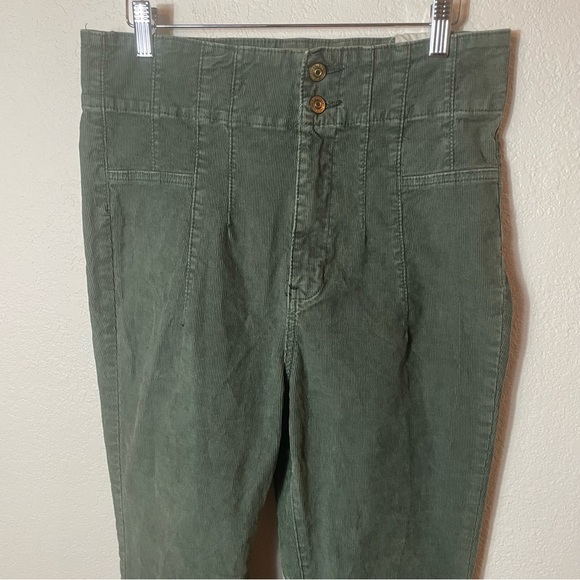 We The Free People Jayde Cord High Rise Huntress Green Corduroy Pants Sz 31 NWT - Picture 3 of 10